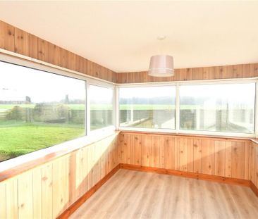 2 bedroom bungalow to rent - Photo 3