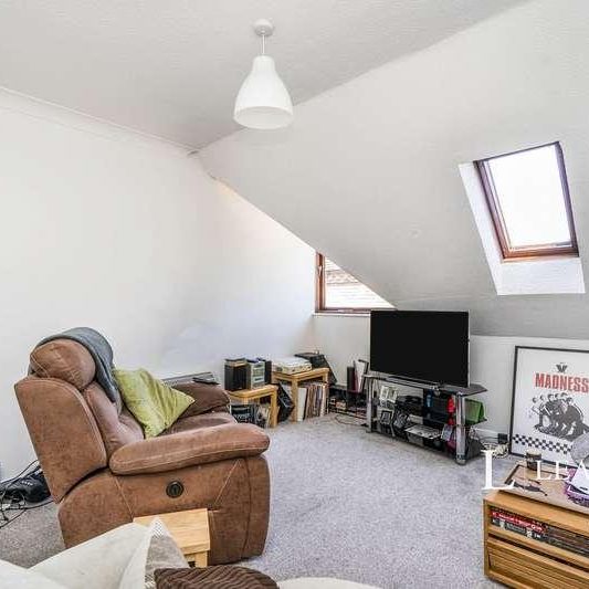 Grassmere Way, Waterlooville, PO7 - Photo 1