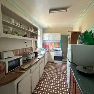 Torrensville - Photo 2