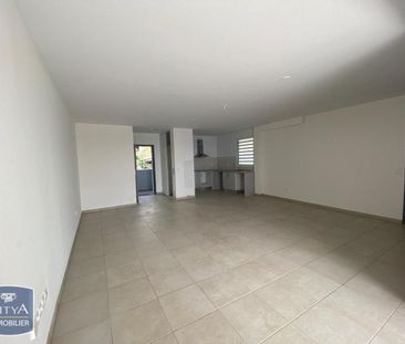 Location Appartement 3 pièces 85m² ST DENIS 97400 - Photo 3