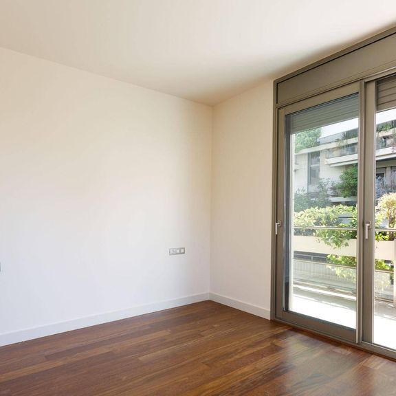 4 room luxury Apartment for rent in Barcelona, Catalonia - Photo 1