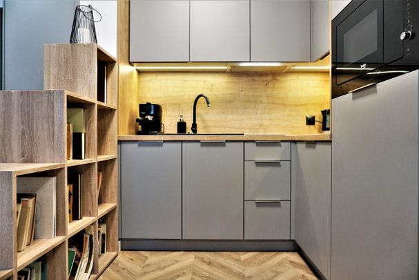 Stare Miasto Mieszczańska 42m2 2pok garaż internet - Zdjęcie 1