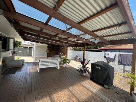 148 Townson Avenue, Palm Beach QLD - Photo 3