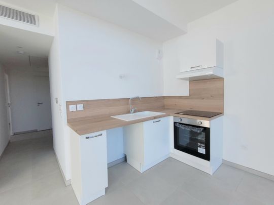 Location Appartement 3 pièces 86m² AIX EN PROVENCE 13100 - Photo 1