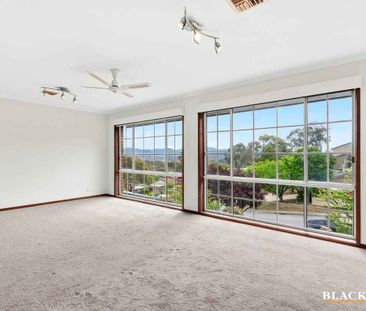 Spacious living with Solar - Photo 4