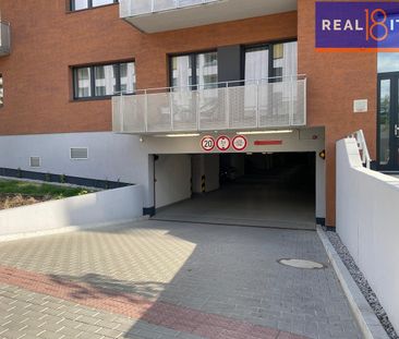 Pronájem bytu 1+kk 35 m² - Photo 1