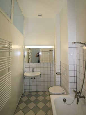 Exclusive 5.5-room apartment in the heart of Basel (temporarily until July 2026) - Photo 1