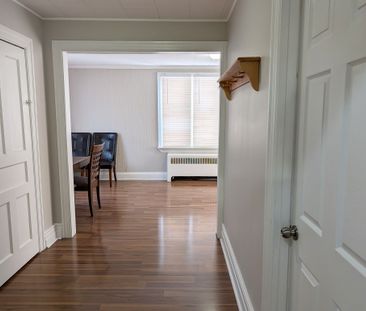 For Lease - 12 East 24th Street Unit# Upper, Hamilton, Ontario - Photo 1