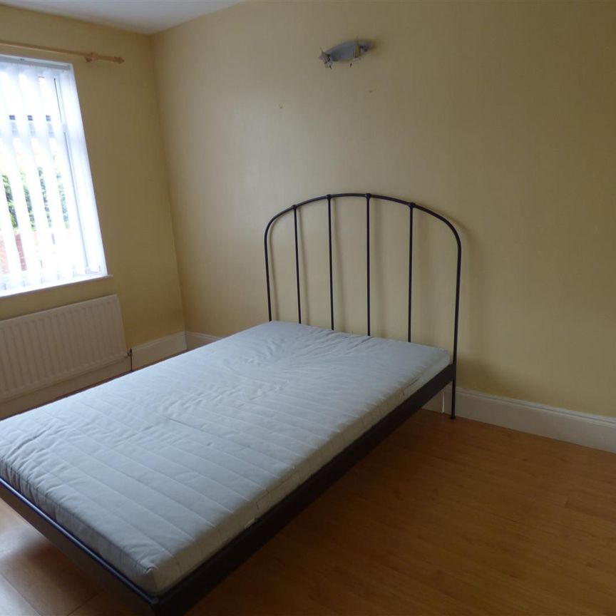 2 bed flat to rent in Cornel Road, High Heaton, NE7 - Photo 1