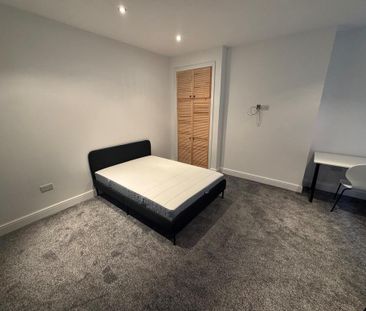 Studio to rent - Photo 6