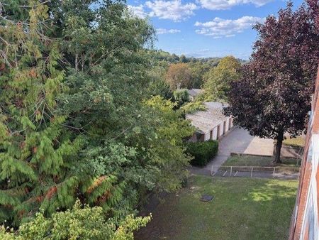 2 bedroom flat to rent - Photo 2