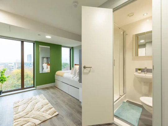 Platinum Plus Studio - Photo 1