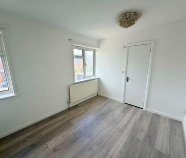 Room in a Shared House, Brancker Road, HA3 - Photo 3