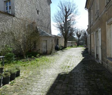 Location Appartement 2 pièces 34m² FONTAINEBLEAU 77300 - Photo 5