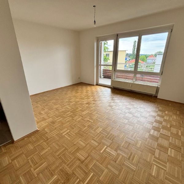1-Zimmer-Wohnung im Obergeschoss mit Balkon - Photo 1