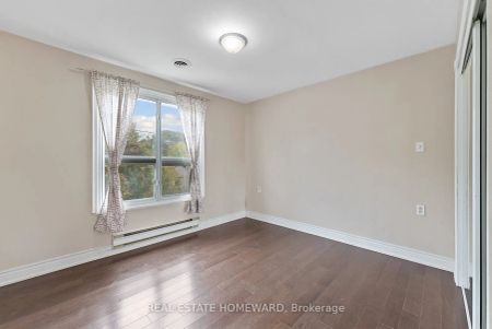 983 Victoria Park Avenue #2nd Floor - Photo 5