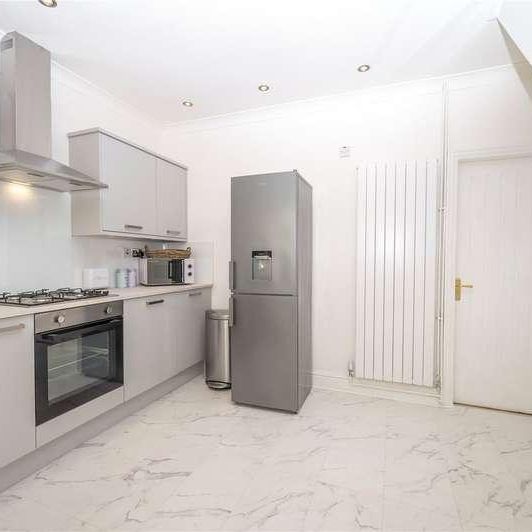 Orchard Road, Bromsgrove, Worcestershire, B61 - Photo 1