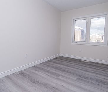 For Lease - 5685 Retreat Street, Mississauga, Ontario - Photo 5