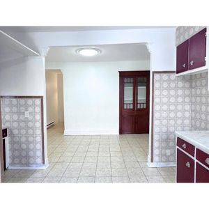 Villeray - Beau 4 1/2 Lumineux - Dispo - Photo 3