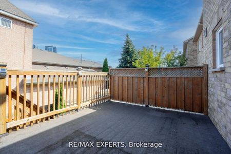 For Lease - 19 Foxchase Avenue Unit# 32, Vaughan, Ontario - Photo 4