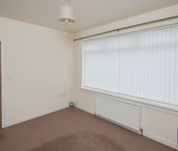 3 bedroom semi-detached bungalow to rent - Photo 1
