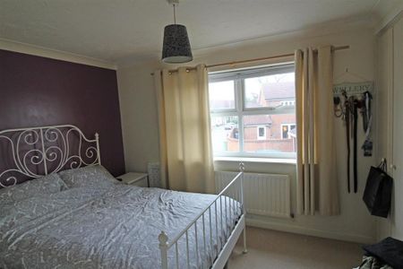 2 bedroom terraced house to rent - Photo 3