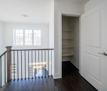 For Lease - 77 Kentledge Avenue, East Gwillimbury, Ontario - Photo 6