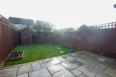 2 bedroom terraced house to rent - Photo 2
