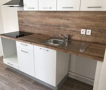 Location Appartement 3 pièces 65m² - Photo 3