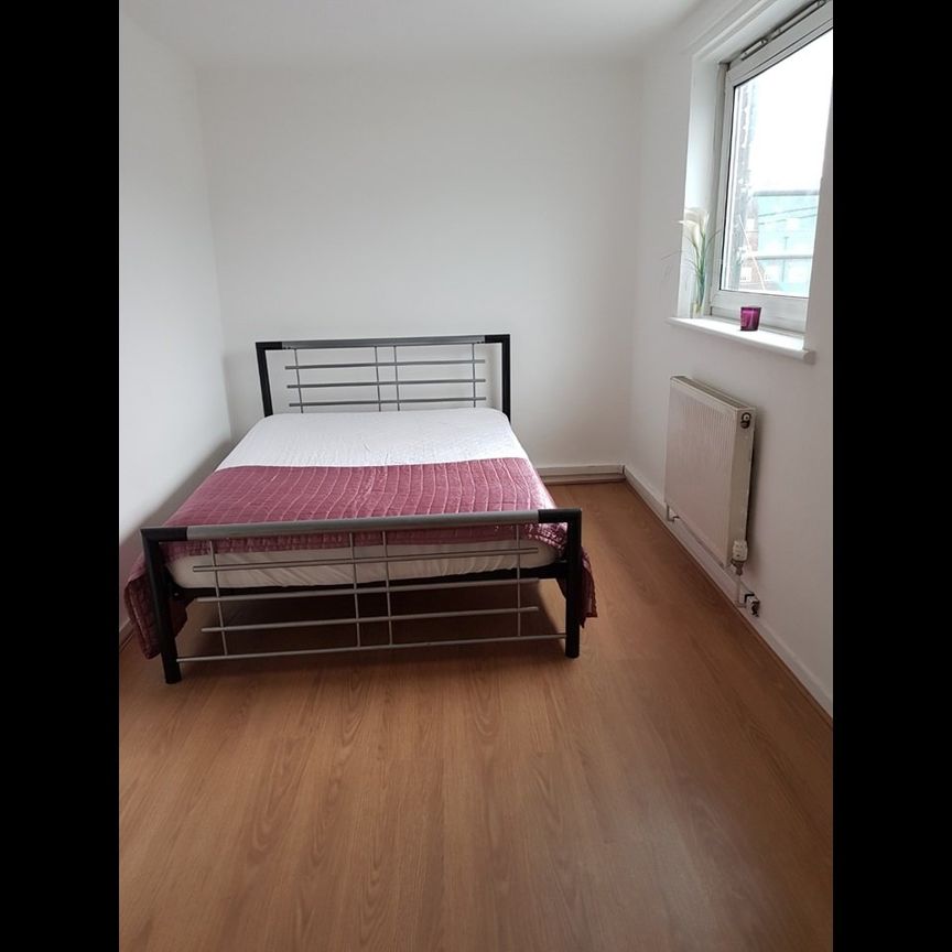 3 Bed Flat, Kennington, SE11 - Photo 1