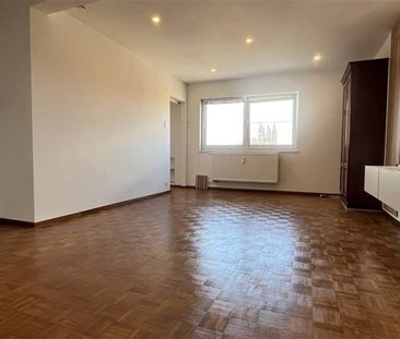 Appartement te huur - Photo 1