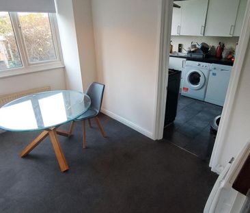 1 bedroom house of multiple occupation to rent - Photo 1