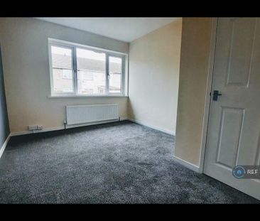 4 bedroom terraced house to rent - Photo 4