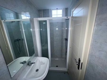 Calle de Basilio de Prado, Madrid, Community of Madrid 28035 - Photo 5