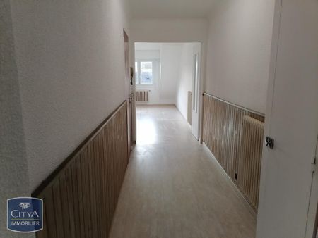 Location Appartement 3 pièces 80m² ST NAZAIRE 44600 - Photo 4