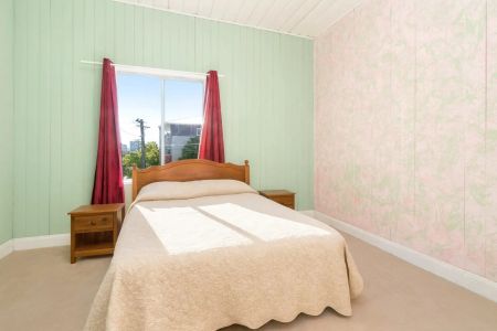 CHARMING CHARACTER HOME IN PRIME SOUTH BRISBANE LOCATION - Photo 4