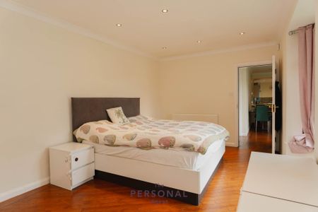 Salisbury Road, Worcester Park - Photo 3
