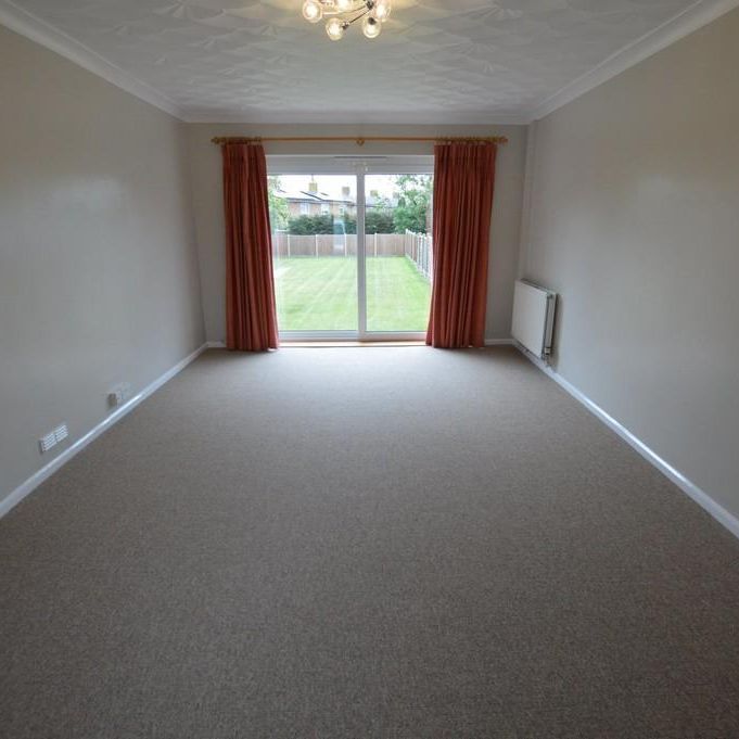 3 bedroom terraced house to rent - Photo 1