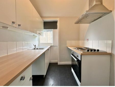 3 Bed Flat, Gladsmuir Road, G52 - Photo 3