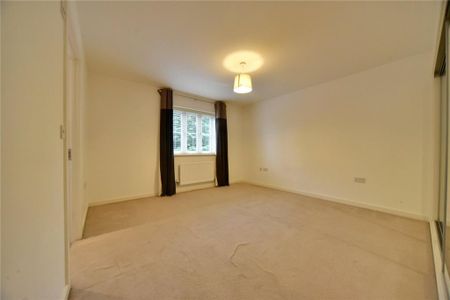 5 bedroom semi-detached house to rent - Photo 5