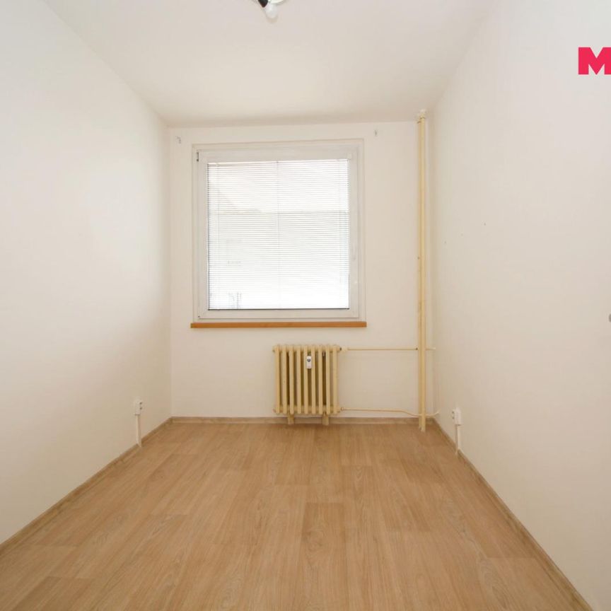 Pronájem bytu 3+1 90 m², Hradec Králové - Photo 1