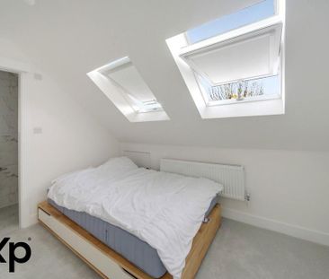 11 bedroom house of multiple occupation to rent - Photo 1