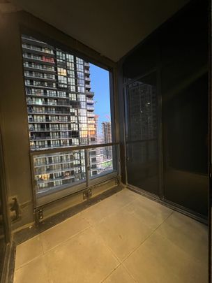 For Lease - 2920 HIGHWAY 7 N/A Unit# 2004, Vaughan, Ontario - Photo 1