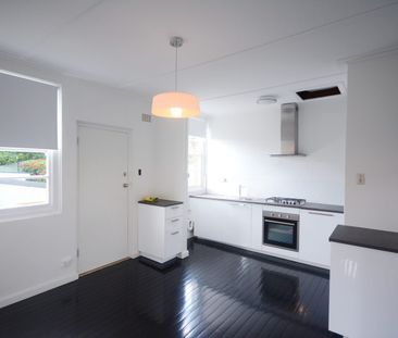 Central Two Bedroom Unit - Photo 4