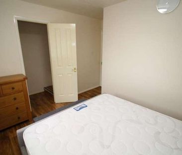 Velour Close Trinity Riverside, Salford, M3 - Photo 2