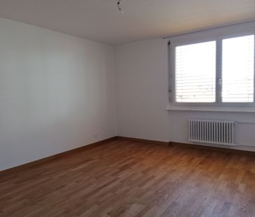 St-Imier, magnifique appartement de 3.5 pièces au 3ème avec ascenseur - Photo 3