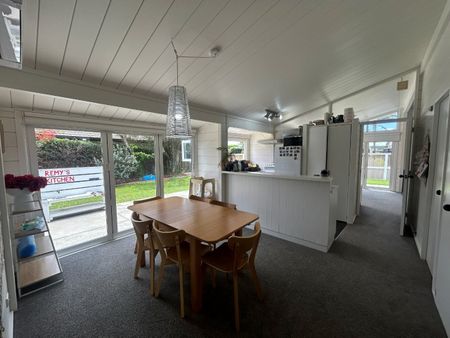 Fantastic Family Home - Mt Maunganui - Photo 3
