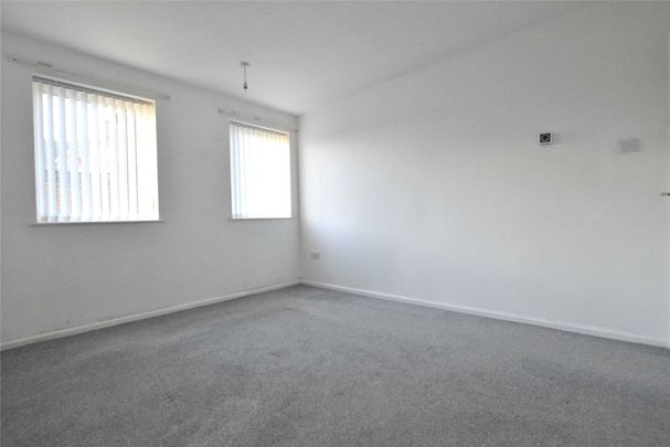 Barnwood Road, Gloucester, Gloucestershire, GL4 - Photo 1