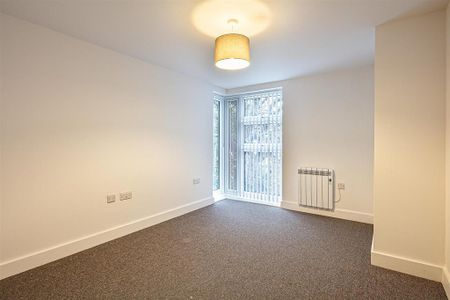 2 bedroom apartment to rent - Photo 4