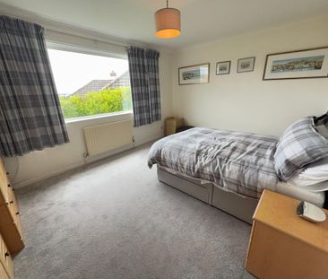 3 bedroom detached bungalow to rent - Photo 5